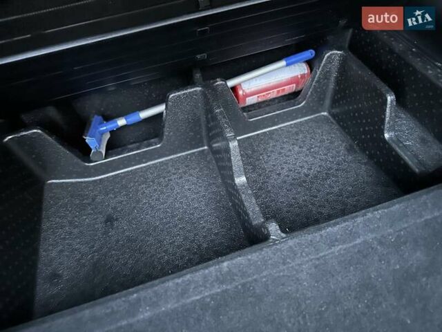 Серый Киа Соренто, объемом двигателя 2.36 л и пробегом 108 тыс. км за 14700 $, фото 71 на Automoto.ua