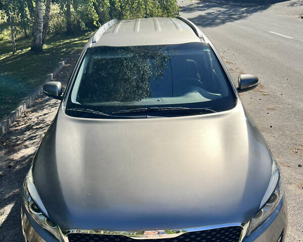 Серый Киа Соренто, объемом двигателя 3.34 л и пробегом 57 тыс. км за 16700 $, фото 7 на Automoto.ua