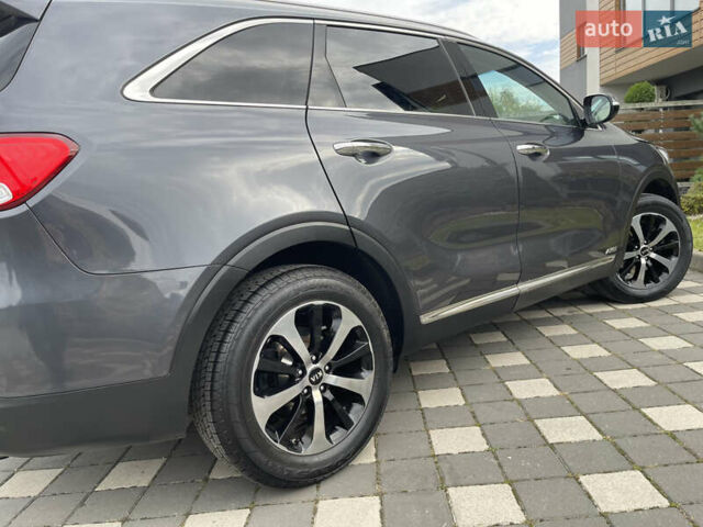 Серый Киа Соренто, объемом двигателя 2.2 л и пробегом 253 тыс. км за 18999 $, фото 70 на Automoto.ua