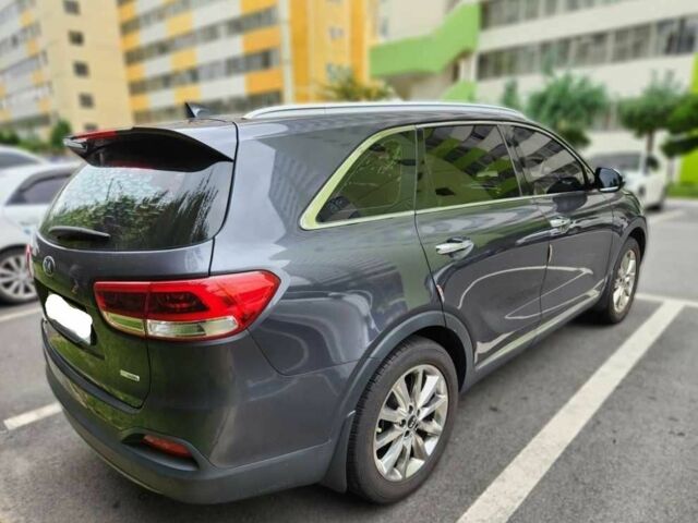 Киа Соренто 2017 в Киеве на Automoto.ua Серый Киа Соренто, объемом двигателя 2 л и пробегом 140 тыс. км за 19000 $, фото 4 на Automoto.ua