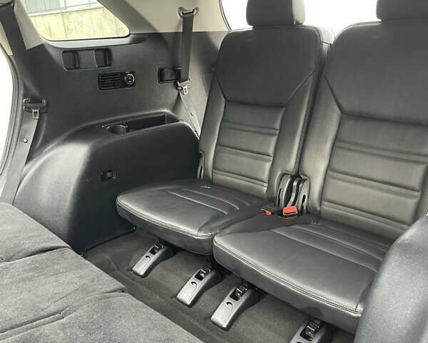 Серый Киа Соренто, объемом двигателя 2.2 л и пробегом 253 тыс. км за 18999 $, фото 95 на Automoto.ua