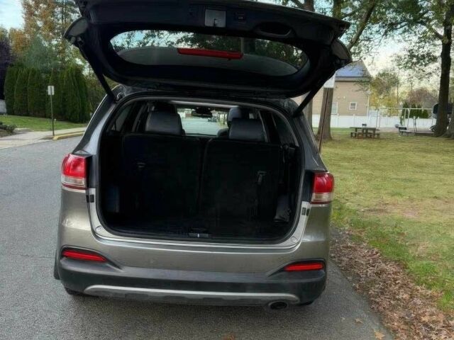 Серый Киа Соренто, объемом двигателя 3.3 л и пробегом 65 тыс. км за 9900 $, фото 14 на Automoto.ua