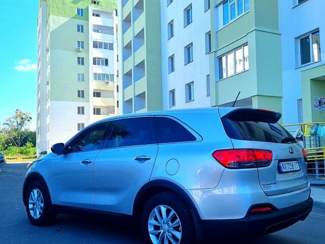 Серый Киа Соренто, объемом двигателя 2.4 л и пробегом 171 тыс. км за 14500 $, фото 1 на Automoto.ua