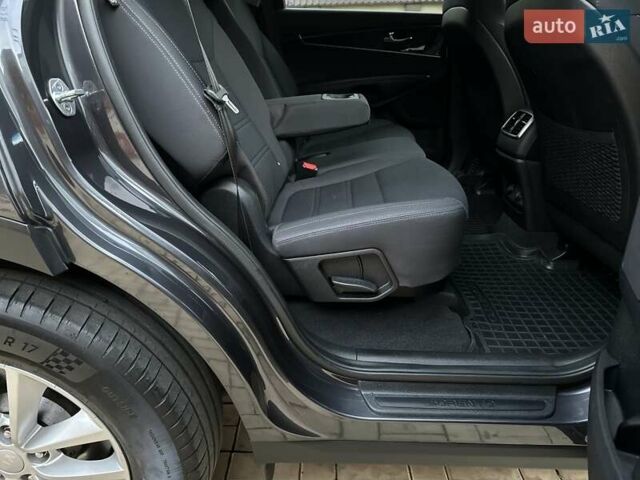 Серый Киа Соренто, объемом двигателя 2.36 л и пробегом 108 тыс. км за 14700 $, фото 52 на Automoto.ua