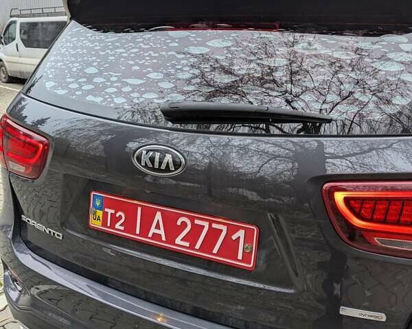 Серый Киа Соренто, объемом двигателя 2.2 л и пробегом 193 тыс. км за 21900 $, фото 22 на Automoto.ua