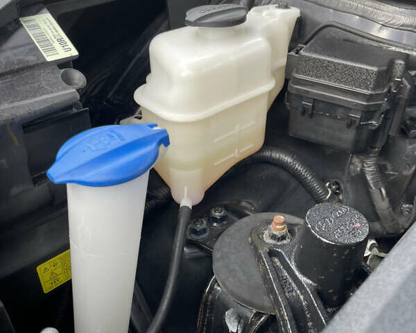 Сірий Кіа Соренто, об'ємом двигуна 2.2 л та пробігом 253 тис. км за 18999 $, фото 78 на Automoto.ua