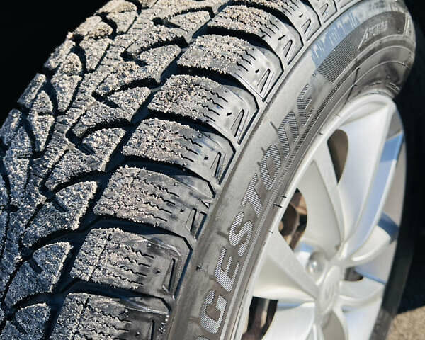 Серый Киа Соренто, объемом двигателя 3.34 л и пробегом 57 тыс. км за 16700 $, фото 35 на Automoto.ua