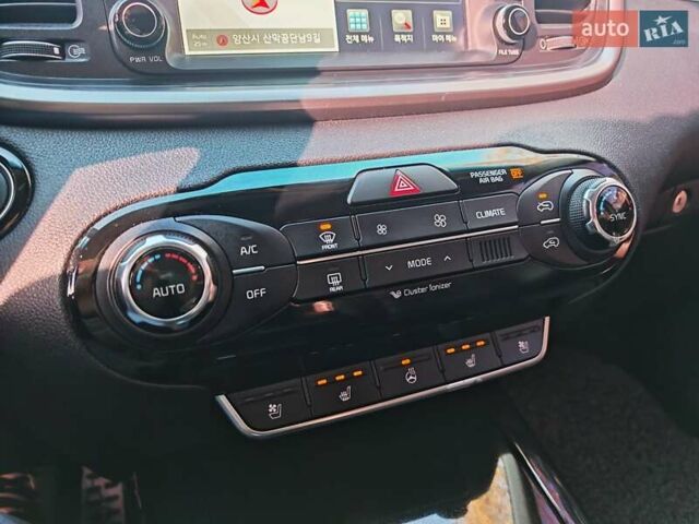 Сірий Кіа Соренто, об'ємом двигуна 2 л та пробігом 224 тис. км за 20500 $, фото 64 на Automoto.ua