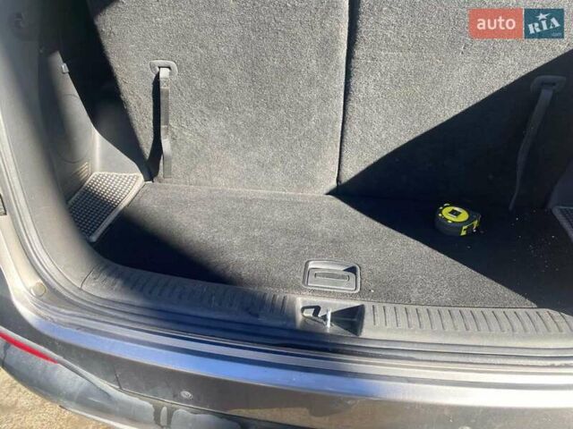 Киа Соренто 2017 в Бориславе на Automoto.ua Серый Киа Соренто, объемом двигателя 3.34 л и пробегом 168 тыс. км за 17000 $, фото 16 на Automoto.ua