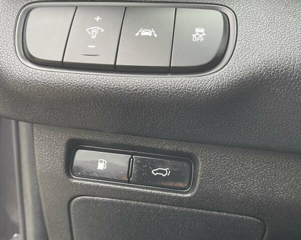 Сірий Кіа Соренто, об'ємом двигуна 2.2 л та пробігом 253 тис. км за 18999 $, фото 108 на Automoto.ua