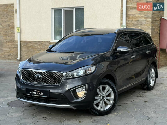 Киа Соренто 2017 в Одессе на Automoto.ua Серый Киа Соренто, объемом двигателя 2 л и пробегом 140 тыс. км за 22500 $, фото 7 на Automoto.ua