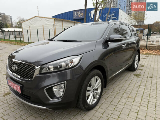 Серый Киа Соренто, объемом двигателя 2 л и пробегом 142 тыс. км за 21100 $, фото 2 на Automoto.ua