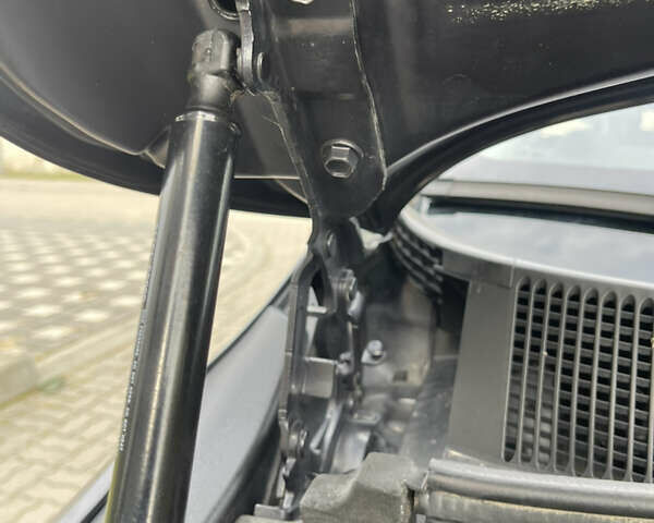 Серый Киа Соренто, объемом двигателя 2.2 л и пробегом 253 тыс. км за 18999 $, фото 80 на Automoto.ua