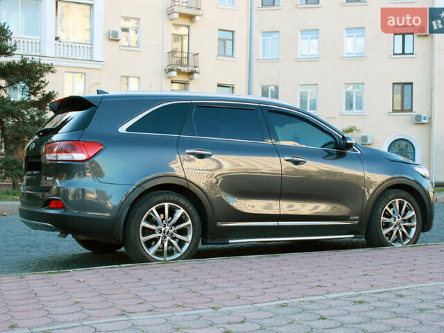 Серый Киа Соренто, объемом двигателя 2.2 л и пробегом 187 тыс. км за 22000 $, фото 7 на Automoto.ua