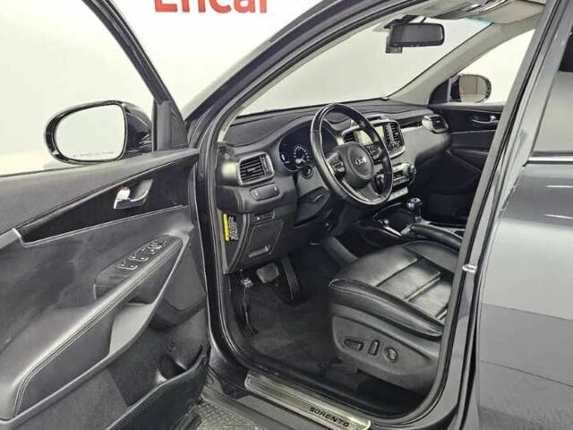 Серый Киа Соренто, объемом двигателя 2 л и пробегом 78 тыс. км за 17100 $, фото 9 на Automoto.ua