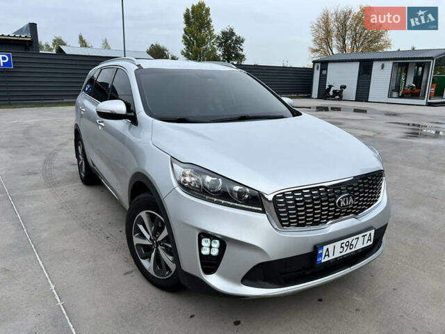 Киа Соренто 2017 в Василькове на Automoto.ua Серый Киа Соренто, объемом двигателя 2.2 л и пробегом 194 тыс. км за 23000 $, фото 3 на Automoto.ua