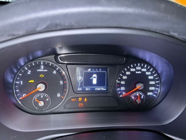 Серый Киа Соренто, объемом двигателя 2.2 л и пробегом 156 тыс. км за 17500 $, фото 6 на Automoto.ua