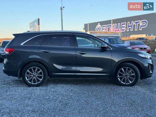 Сірий Кіа Соренто, об'ємом двигуна 2.2 л та пробігом 257 тис. км за 23990 $, фото 9 на Automoto.ua