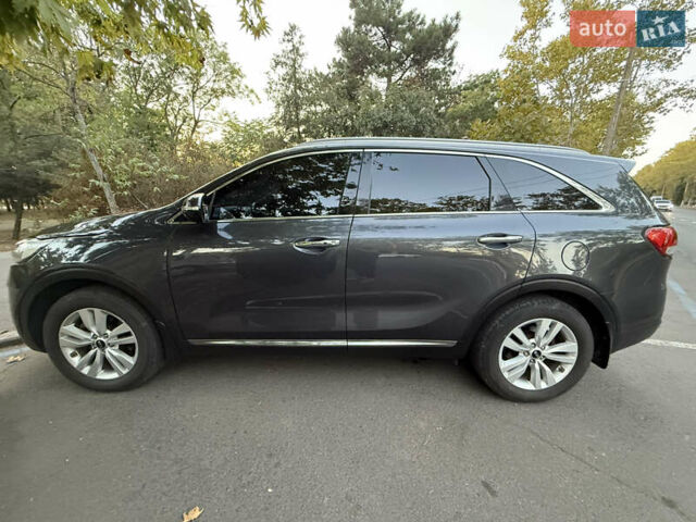 Серый Киа Соренто, объемом двигателя 2 л и пробегом 142 тыс. км за 19300 $, фото 1 на Automoto.ua