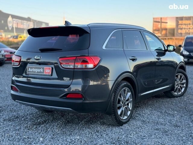 Серый Киа Соренто, объемом двигателя 2.2 л и пробегом 257 тыс. км за 23990 $, фото 8 на Automoto.ua