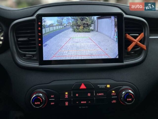 Серый Киа Соренто, объемом двигателя 2.36 л и пробегом 108 тыс. км за 14700 $, фото 34 на Automoto.ua