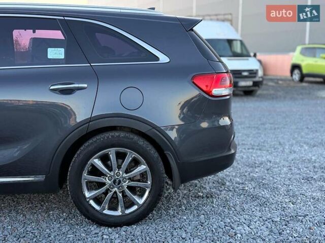 Сірий Кіа Соренто, об'ємом двигуна 2.2 л та пробігом 257 тис. км за 23990 $, фото 5 на Automoto.ua