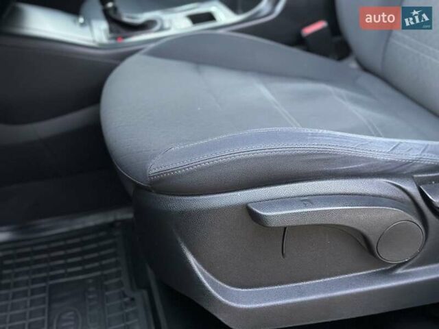 Серый Киа Соренто, объемом двигателя 2.36 л и пробегом 108 тыс. км за 14700 $, фото 40 на Automoto.ua