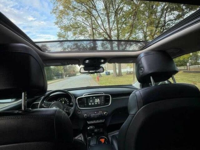 Серый Киа Соренто, объемом двигателя 3.3 л и пробегом 65 тыс. км за 9900 $, фото 9 на Automoto.ua