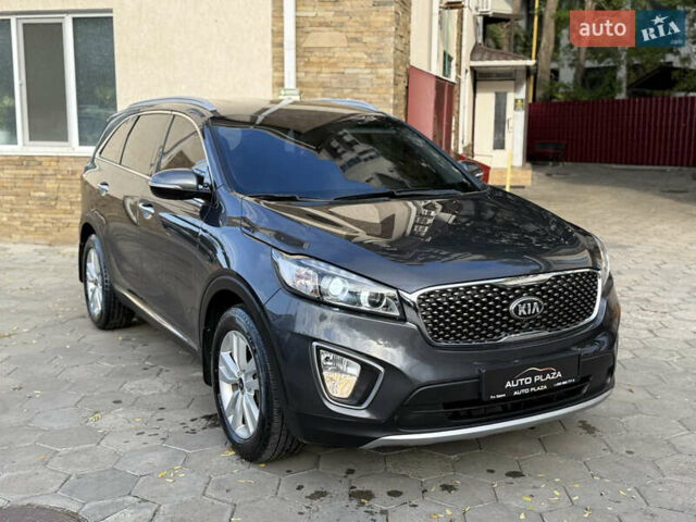 Киа Соренто 2017 в Одессе на Automoto.ua Серый Киа Соренто, объемом двигателя 2 л и пробегом 140 тыс. км за 22500 $, фото 3 на Automoto.ua