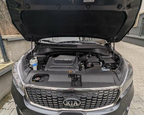 Серый Киа Соренто, объемом двигателя 2.2 л и пробегом 193 тыс. км за 21900 $, фото 72 на Automoto.ua