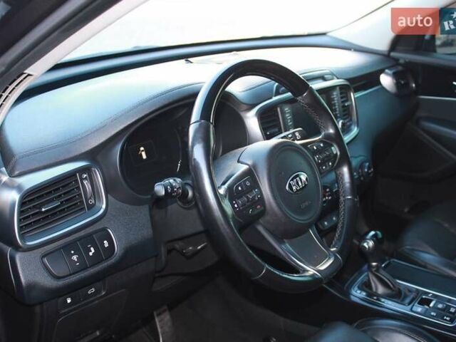 Серый Киа Соренто, объемом двигателя 2.2 л и пробегом 187 тыс. км за 22000 $, фото 25 на Automoto.ua
