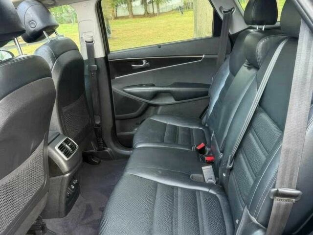 Серый Киа Соренто, объемом двигателя 3.3 л и пробегом 65 тыс. км за 9900 $, фото 12 на Automoto.ua