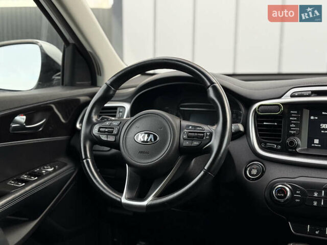 Сірий Кіа Соренто, об'ємом двигуна 0 л та пробігом 205 тис. км за 13400 $, фото 31 на Automoto.ua
