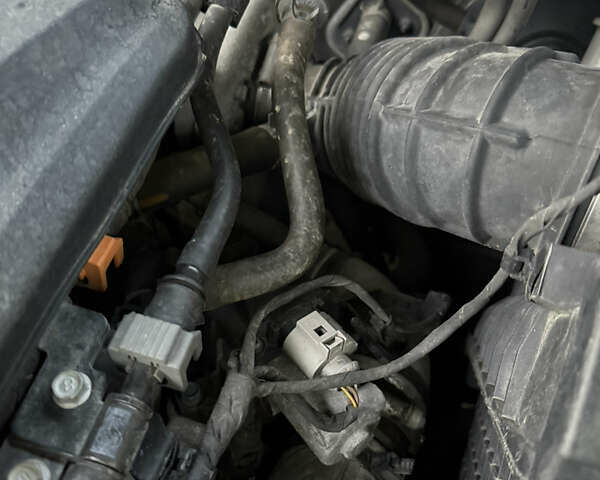 Серый Киа Соренто, объемом двигателя 2 л и пробегом 142 тыс. км за 19300 $, фото 30 на Automoto.ua