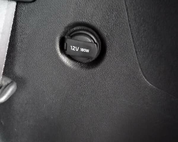 Серый Киа Соренто, объемом двигателя 2.4 л и пробегом 170 тыс. км за 14950 $, фото 20 на Automoto.ua