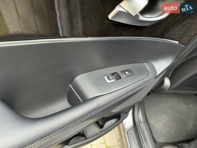 Серый Киа Соренто, объемом двигателя 2 л и пробегом 142 тыс. км за 21100 $, фото 14 на Automoto.ua