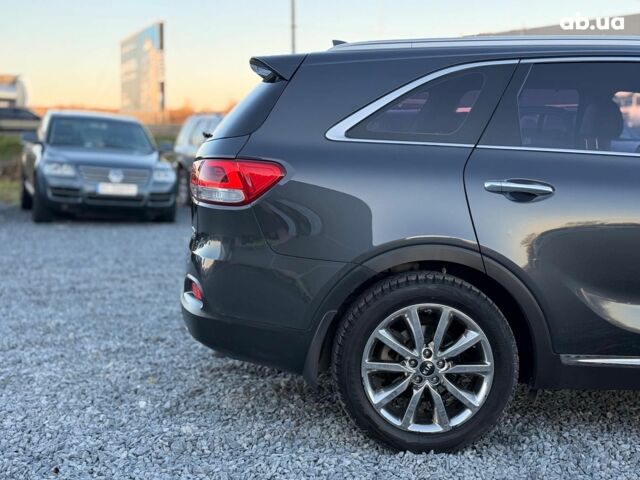 Серый Киа Соренто, объемом двигателя 2.2 л и пробегом 257 тыс. км за 23990 $, фото 10 на Automoto.ua