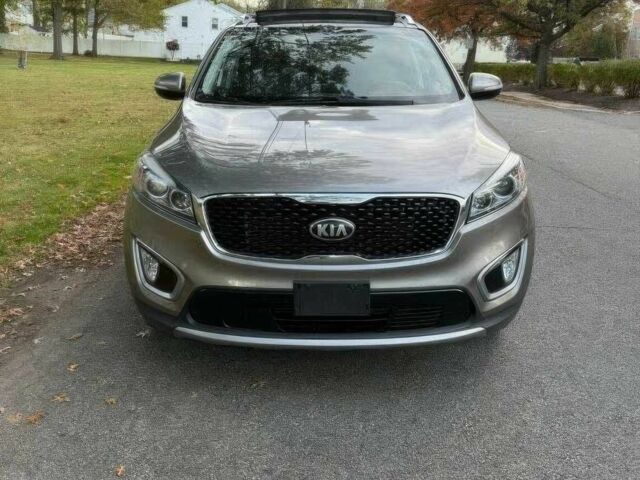 Серый Киа Соренто, объемом двигателя 3.3 л и пробегом 65 тыс. км за 9900 $, фото 1 на Automoto.ua