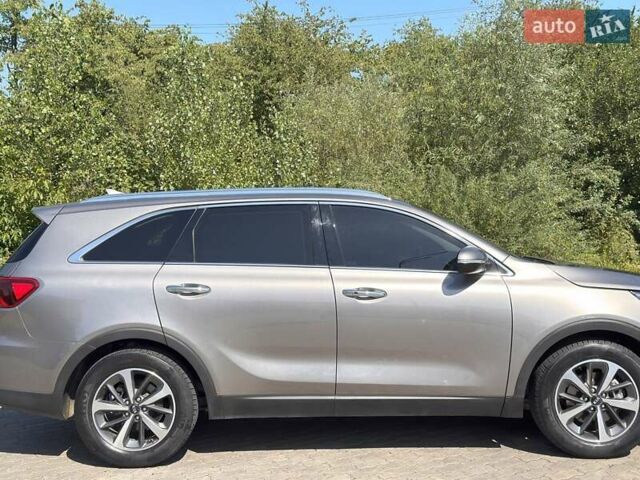 Серый Киа Соренто, объемом двигателя 3.3 л и пробегом 79 тыс. км за 17400 $, фото 7 на Automoto.ua