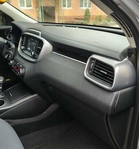 Сірий Кіа Соренто, об'ємом двигуна 3.34 л та пробігом 120 тис. км за 17800 $, фото 80 на Automoto.ua