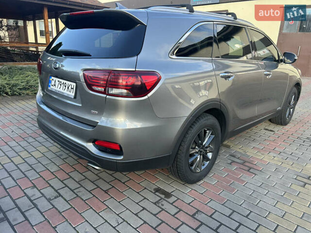 Серый Киа Соренто, объемом двигателя 2.4 л и пробегом 110 тыс. км за 17600 $, фото 3 на Automoto.ua