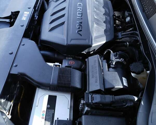 Серый Киа Соренто, объемом двигателя 2.2 л и пробегом 117 тыс. км за 29999 $, фото 6 на Automoto.ua