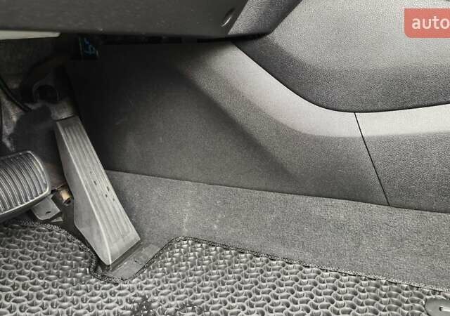 Сірий Кіа Соренто, об'ємом двигуна 3.34 л та пробігом 120 тис. км за 17800 $, фото 38 на Automoto.ua