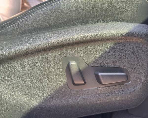 Серый Киа Соренто, объемом двигателя 3.3 л и пробегом 79 тыс. км за 17400 $, фото 53 на Automoto.ua