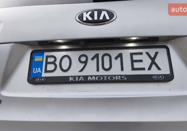 Сірий Кіа Соренто, об'ємом двигуна 3.34 л та пробігом 120 тис. км за 17800 $, фото 18 на Automoto.ua