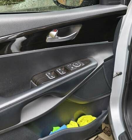 Сірий Кіа Соренто, об'ємом двигуна 3.34 л та пробігом 120 тис. км за 17800 $, фото 103 на Automoto.ua