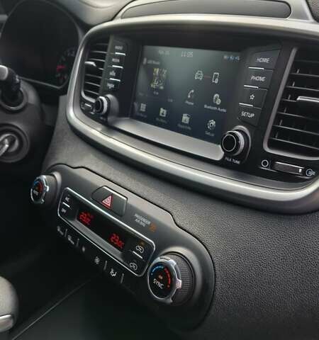 Сірий Кіа Соренто, об'ємом двигуна 3.34 л та пробігом 120 тис. км за 17800 $, фото 49 на Automoto.ua