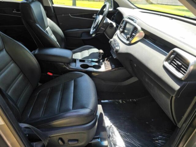 Серый Киа Соренто, объемом двигателя 3.3 л и пробегом 33 тыс. км за 6200 $, фото 8 на Automoto.ua