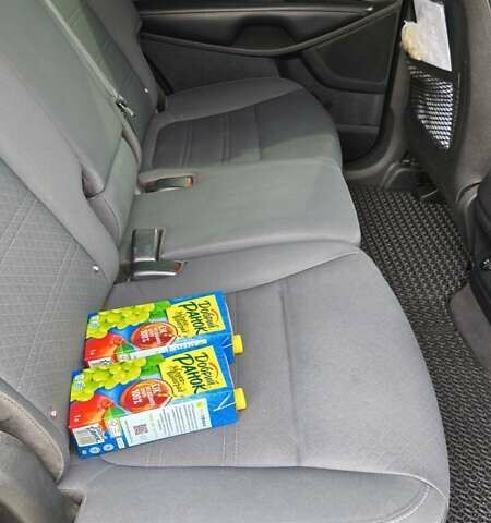 Сірий Кіа Соренто, об'ємом двигуна 3.34 л та пробігом 120 тис. км за 17800 $, фото 57 на Automoto.ua