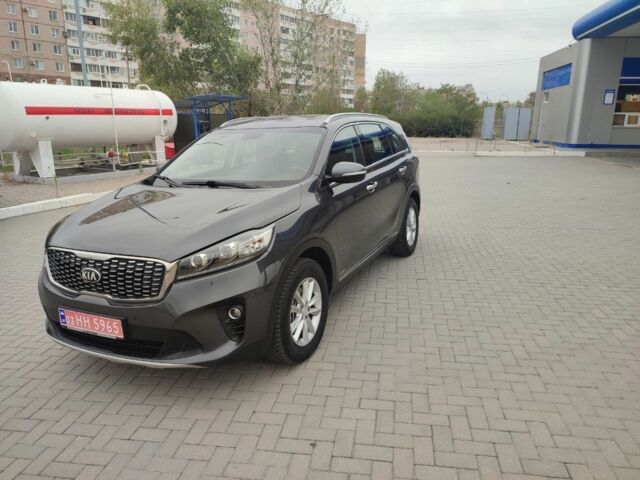 Серый Киа Соренто, объемом двигателя 2.2 л и пробегом 227 тыс. км за 21000 $, фото 1 на Automoto.ua